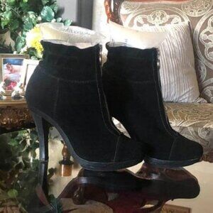 Michael Kors* Suede Black Booties Shoes Size 6.5
